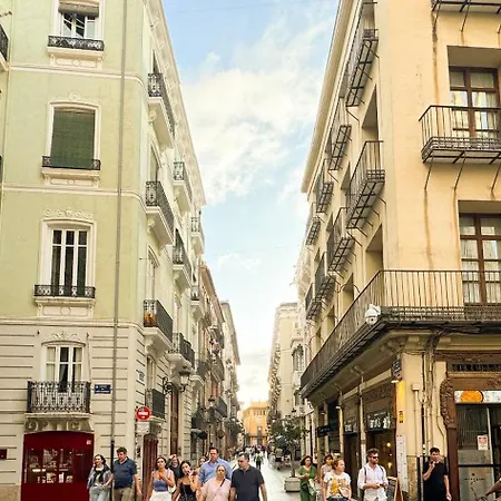 Atico Con Terraza Cerca De La Plaza De La Virgen Lägenhet *
